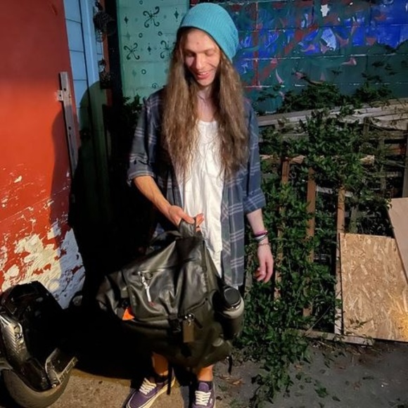 Meet your Posher, Mason - Picture 1 of 1